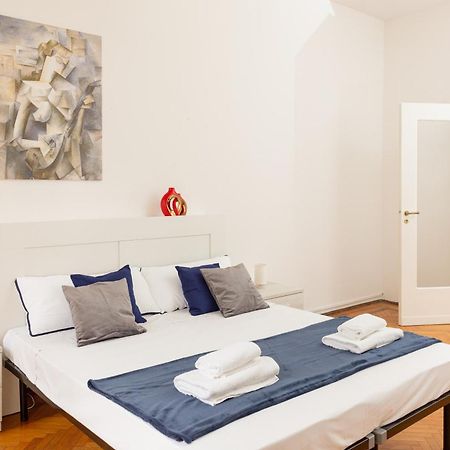 Picasso - Spacious Exclusive Apartment Милан Экстерьер фото